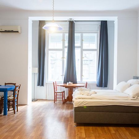 Violin Apartments Boedapest Buitenkant foto