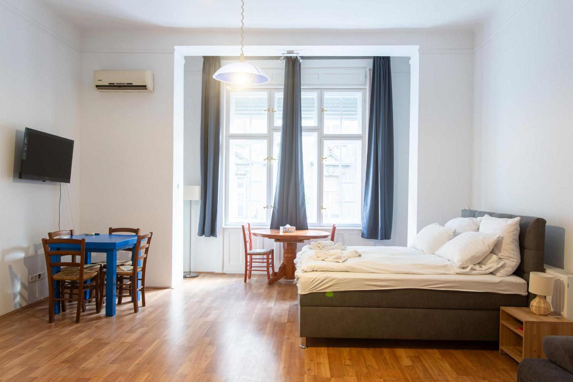 Violin Apartments Boedapest Buitenkant foto